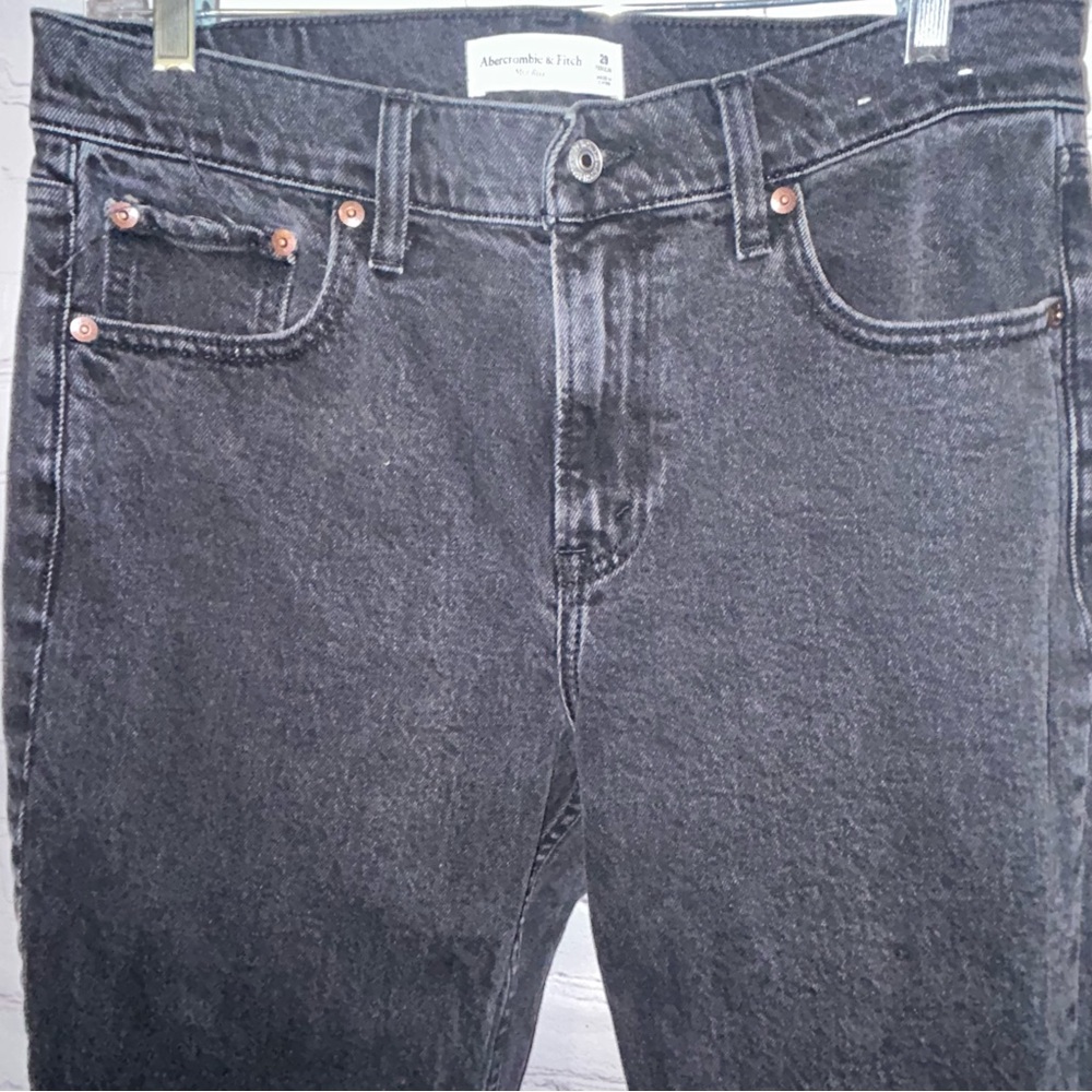 Abercrombie & Fitch Mid Rise Cropped Jeans size 29 - Picture 3 of 9